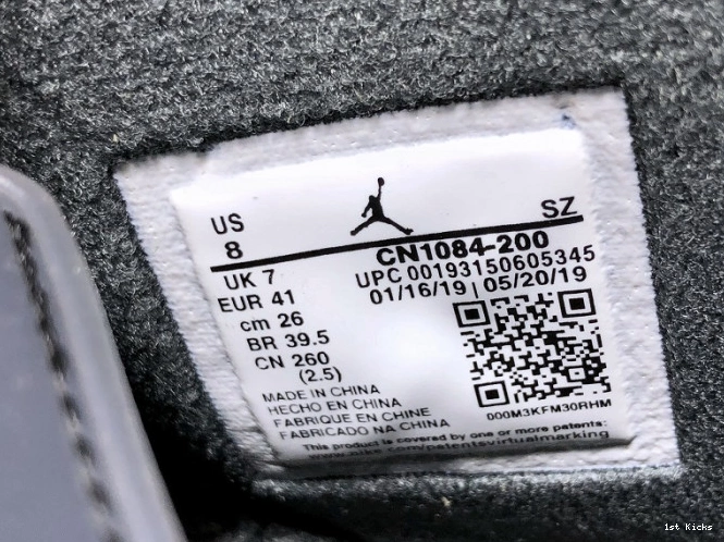 Olive x Medium Travis 6 Scott CN1084-200 Air Jordan 0704